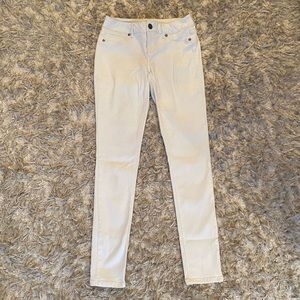 2/$35!!! White skinny jeans